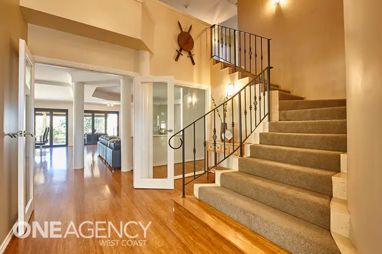 Fourth view of Homely house listing, 1 Ashbridge Retreat, Mount Claremont WA 6010