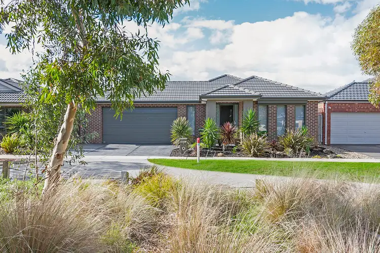8 Ginninderry Grange, Mernda VIC 3754