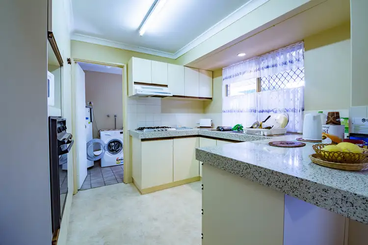 Sixth view of Homely unit listing, 2/5 Cambridge Crescent, East Bunbury WA 6230