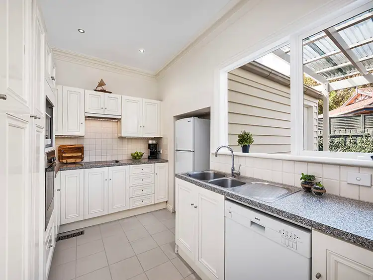Fifth view of Homely house listing, 146 Kambrook Road, Caulfield VIC 3162