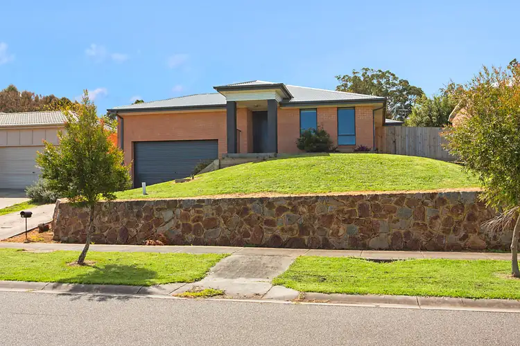 Second view of Homely house listing, 28 Sutherland Way, Drouin VIC 3818