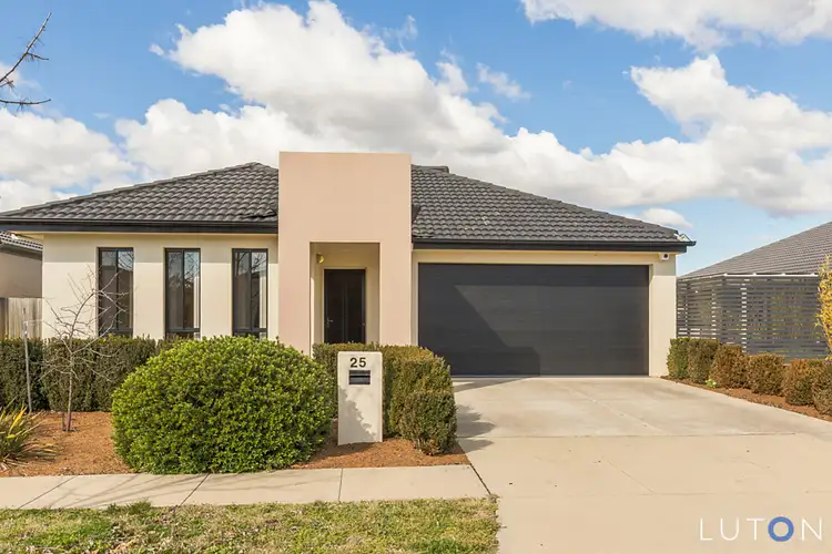 25 Charlotte Barton Street, Franklin ACT 2913
