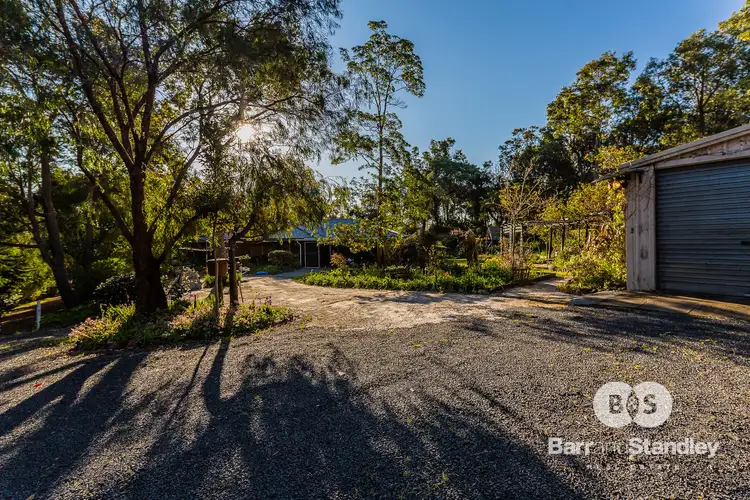 24 Windward Road, Leschenault WA 6233