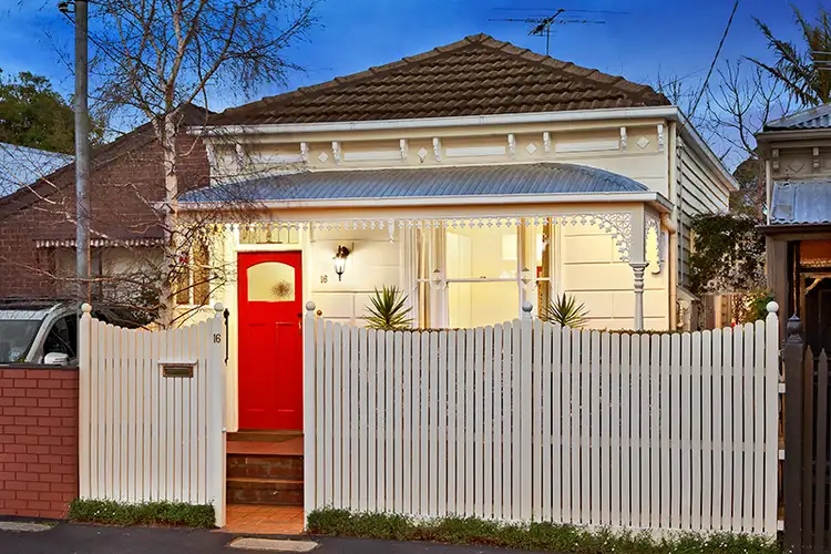 16 Camden Street, Balaclava VIC 3183