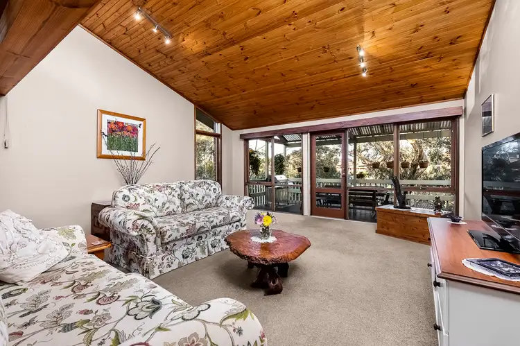 Second view of Homely house listing, 62 Tallow Wood Drive, Greensborough VIC 3088