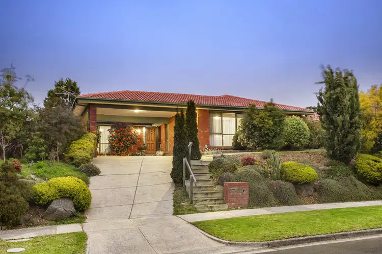 85 Larnoo Drive, Doncaster East VIC 3109