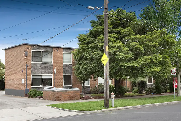 7/13 Ormond Road, West Footscray VIC 3012
