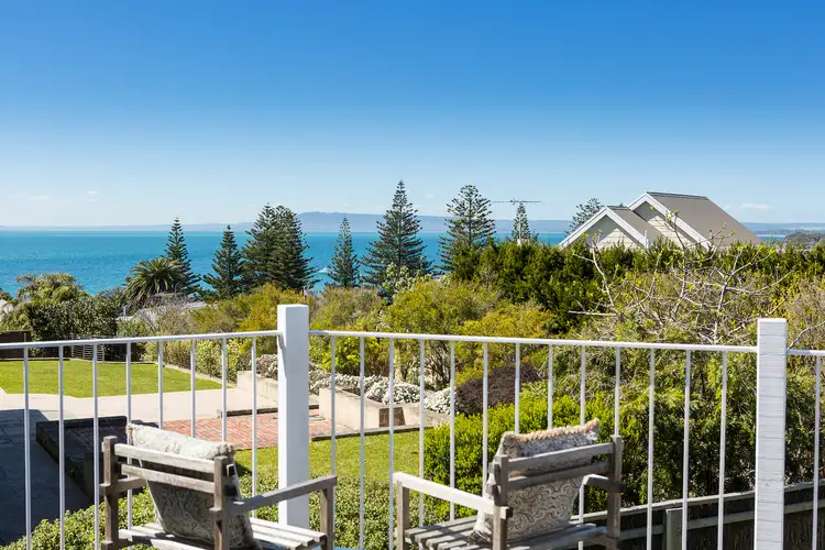 13 Cooper Grove, Sorrento VIC 3943