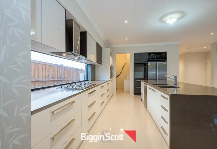 Sixth view of Homely house listing, 4 Carambola Place, Berwick VIC 3806