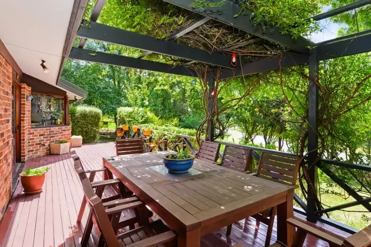 Sixth view of Homely house listing, 9 Farnborough Drive, Moss Vale NSW 2577