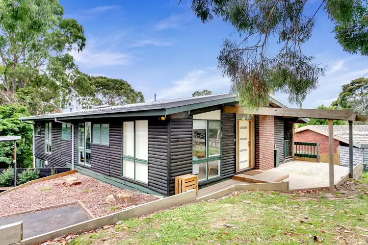 40 Glamorgan Crescent, Mount Martha VIC 3934