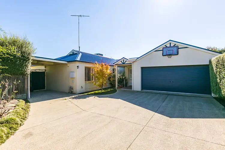2/56 Bristol Road, Torquay VIC 3228