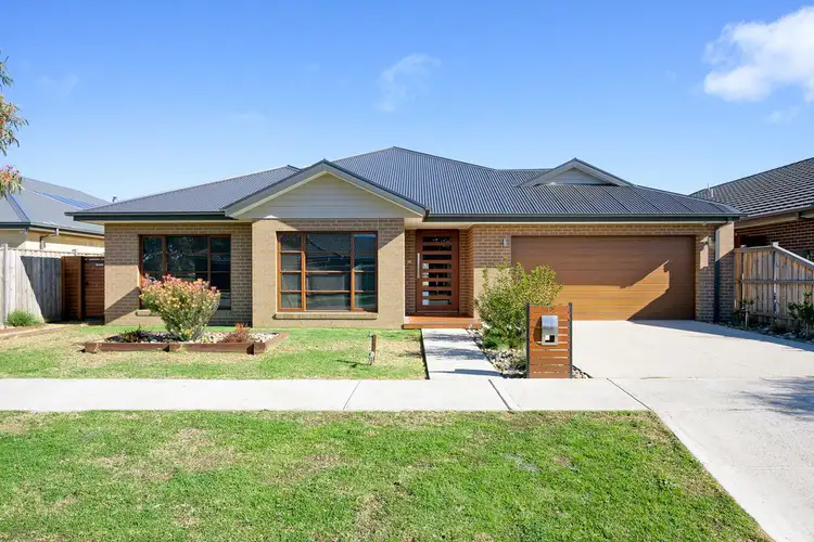 43 Kamori Drive, Doreen VIC 3754