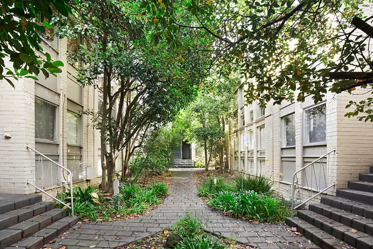 Main view of Homely apartment listing, 3/37 Nepean Highway, Elsternwick VIC 3185