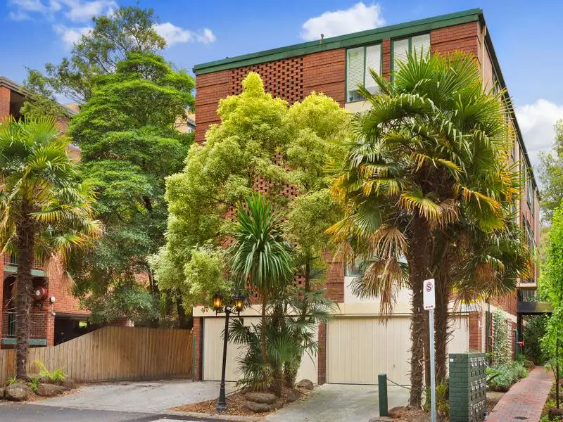Main view of Homely apartment listing, 10/10 Tivoli Road, South Yarra VIC 3141