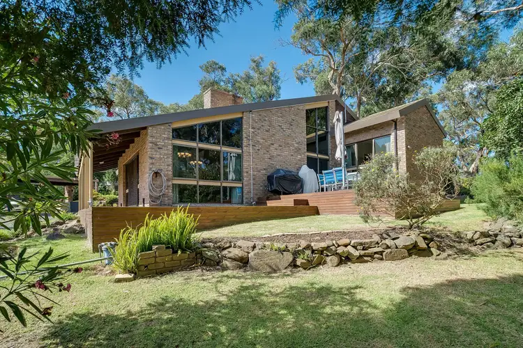 21 Currajong Avenue, Selby VIC 3159