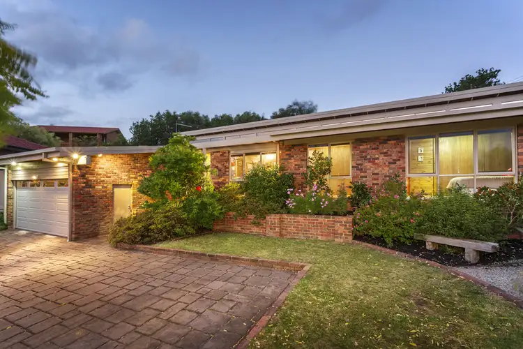 5 Hay Court, Doncaster East VIC 3109