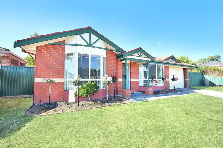 15 Park Lane, Mount Helen VIC 3350