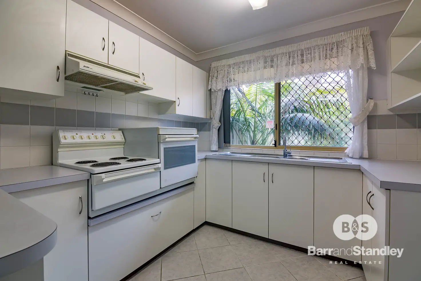 Main view of Homely unit listing, 17/13 Paris Road, Australind WA 6233