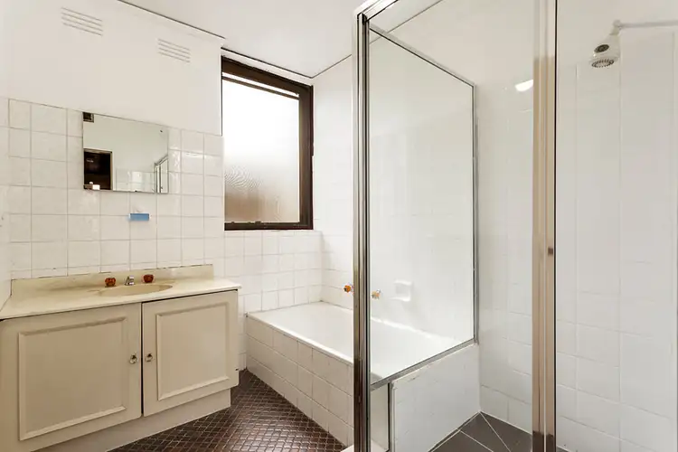Third view of Homely apartment listing, 5/6 Hughenden Road, St Kilda East VIC 3183