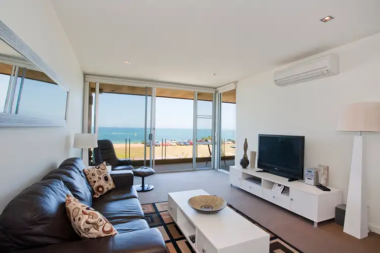 325/100 The Esplanade, Torquay VIC 3228