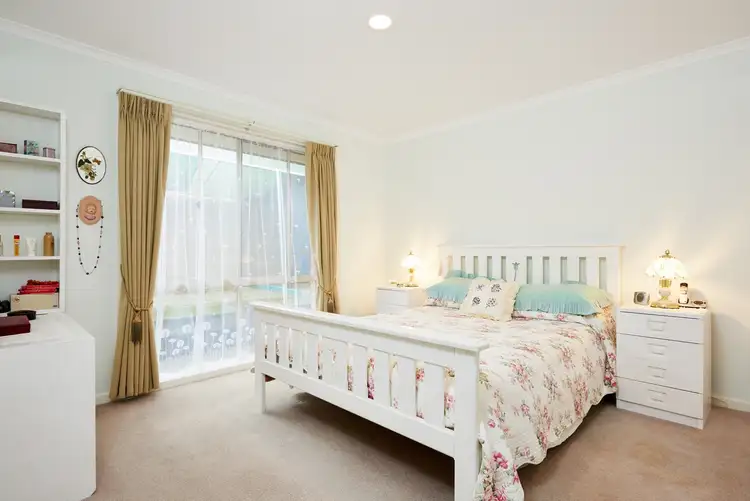 Fifth view of Homely unit listing, 2/19 View Road, Bayswater VIC 3153