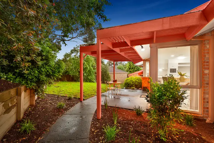 Fifth view of Homely house listing, 9 Tom Roberts Crescent, Yallambie VIC 3085