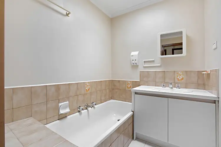 Fifth view of Homely unit listing, 2/13 Nelson Street, Ringwood VIC 3134