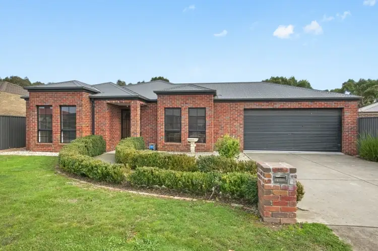 25 King George Way, Mitchell Park VIC 3355
