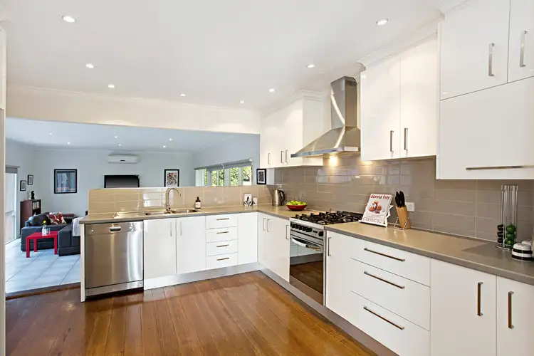 Fifth view of Homely house listing, 16 Lilian Parade, Ringwood VIC 3134