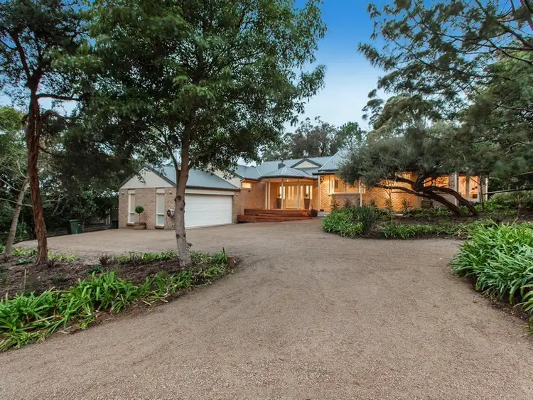 25 Deakin Drive, Mount Martha VIC 3934