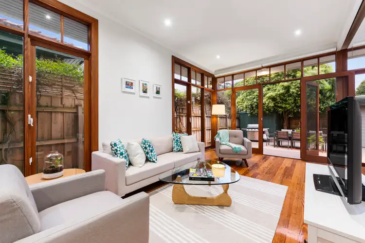 493 Hawthorn Road, Caulfield South VIC 3162