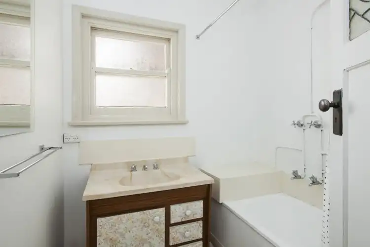 Fifth view of Homely house listing, 7 Walsh Avenue, Ballarat North VIC 3350