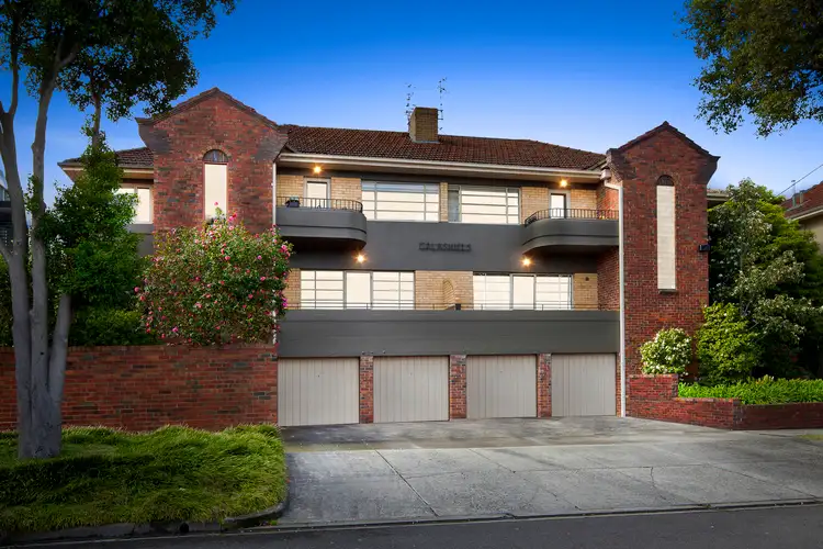 3/4 Vista Grove, Toorak VIC 3142