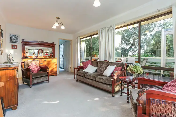 Sixth view of Homely house listing, 10 Weyburn Road, Boronia VIC 3155
