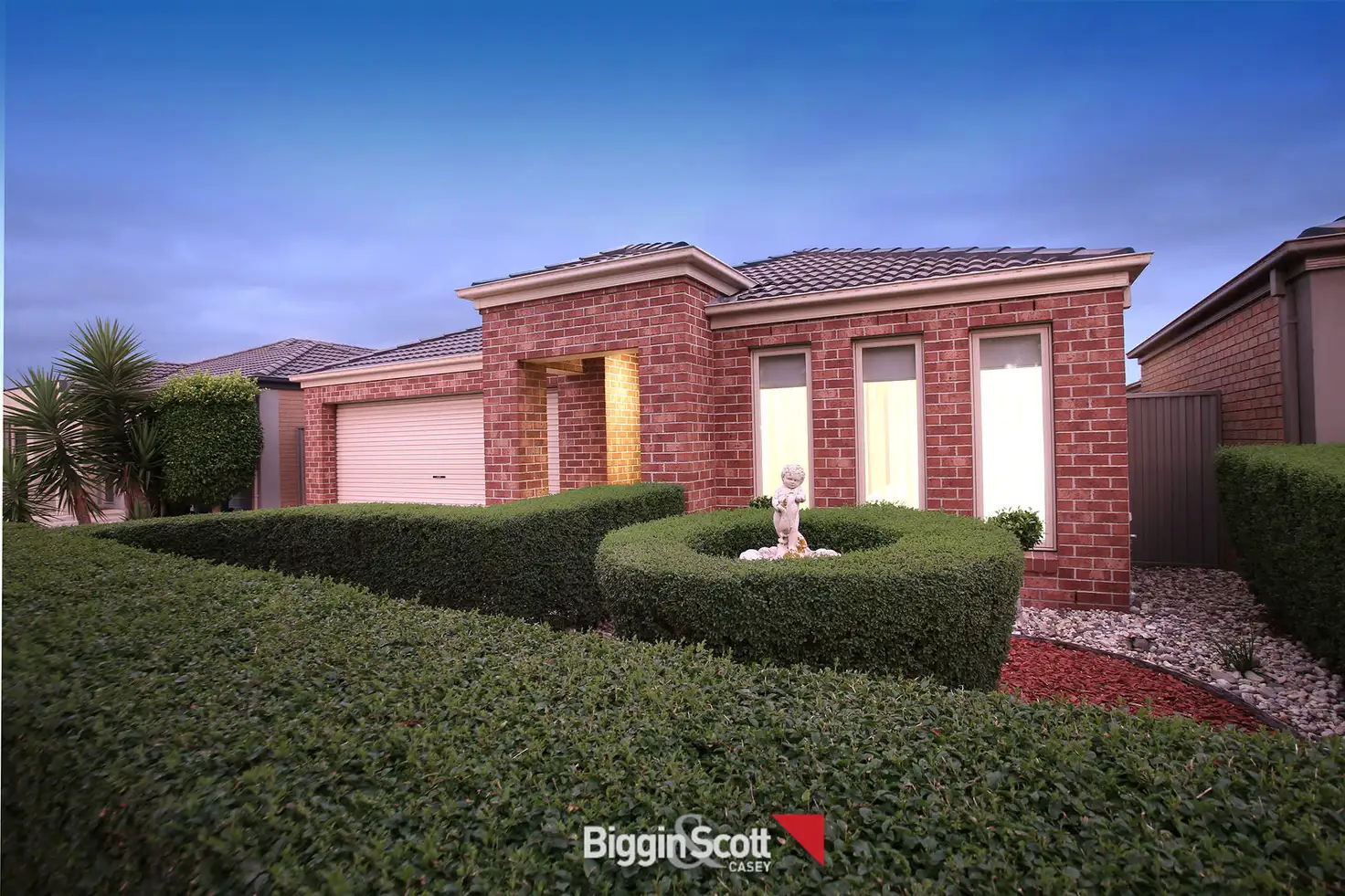 Main view of Homely house listing, 33 Avalon Crescent, Cranbourne East VIC 3977