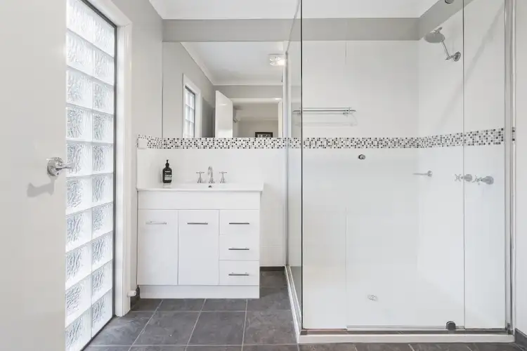 Sixth view of Homely house listing, 5 Oakland Avenue, Upwey VIC 3158