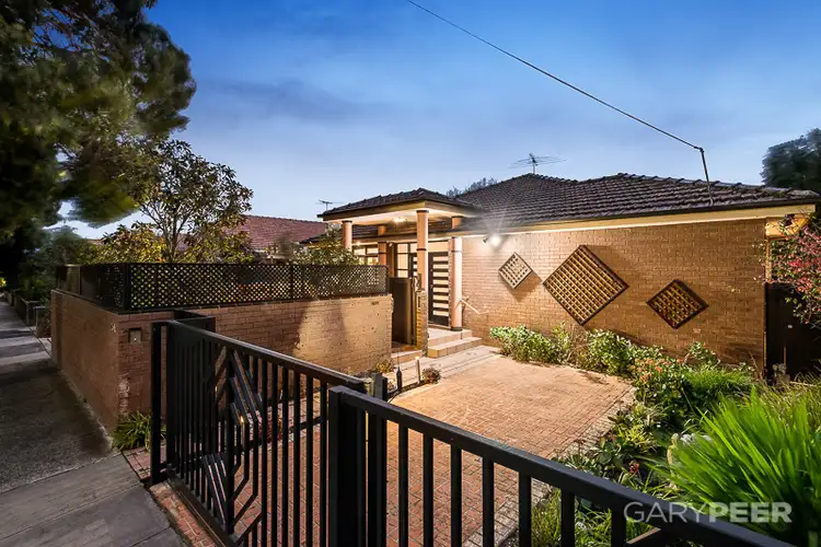 215A Kambrook Road, Caulfield VIC 3162