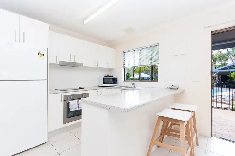 Fifth view of Homely unit listing, 9/11 Munna Crescent, Noosaville QLD 4566