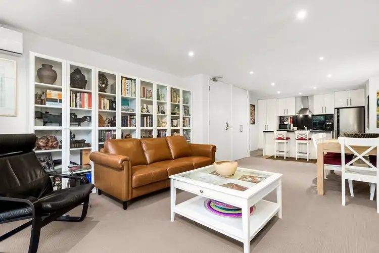 Main view of Homely apartment listing, 2/132 Princes Street, Flemington VIC 3031