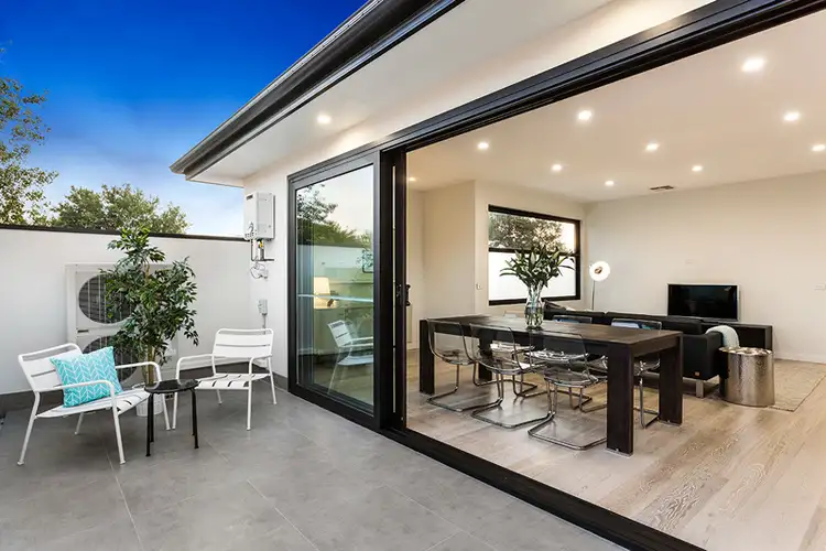Sixth view of Homely apartment listing, 2/124 Orrong Road, Elsternwick VIC 3185