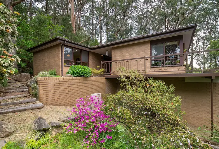 13 Merimbula Road, Ferny Creek VIC 3786