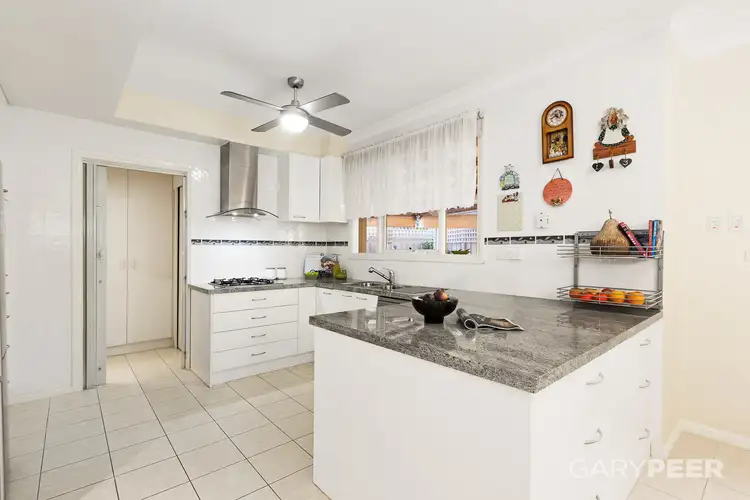 Fourth view of Homely townhouse listing, 3/35 Macgowan Avenue, Glen Huntly VIC 3163
