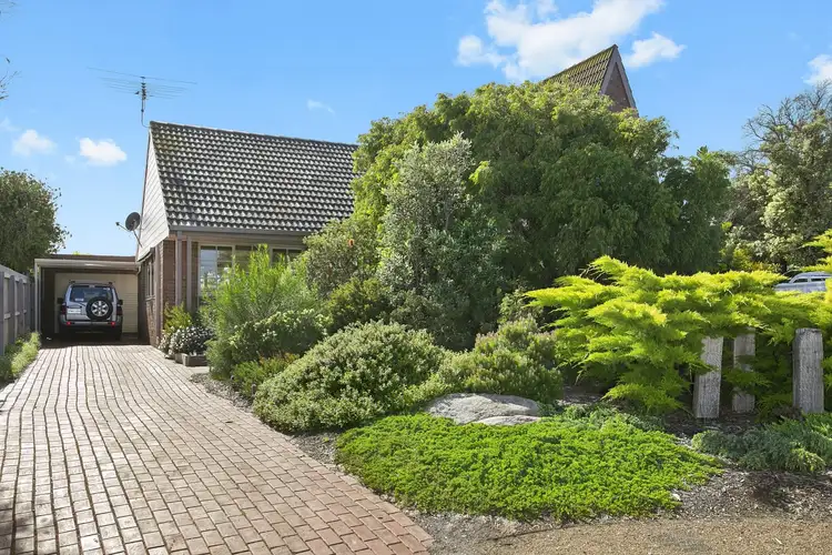 16 Dolphin  Court, Ocean Grove VIC 3226