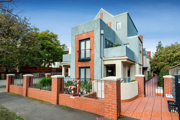 25/5 Dickens Street, Elwood VIC 3184