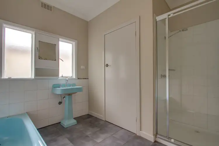 Fifth view of Homely house listing, 18 Kings Road, Emerald VIC 3782