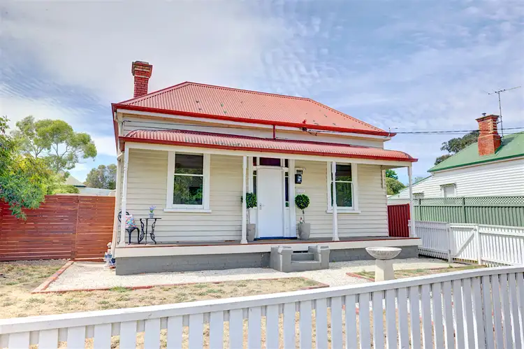 803 Laurie Street, Mount Pleasant VIC 3350