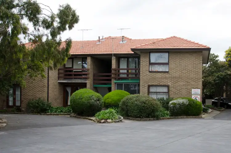 4/258 Ballarat Road, Footscray VIC 3011