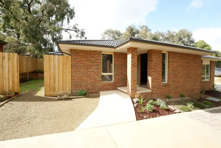 2/6 Henry Street, Yarra Junction VIC 3797