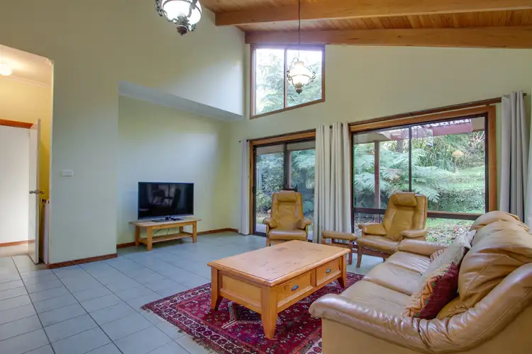 Fifth view of Homely house listing, 32 Belgrave-Gembrook Road, Cockatoo VIC 3781